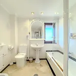 Parque Three Bedroom Διαμέρισμα