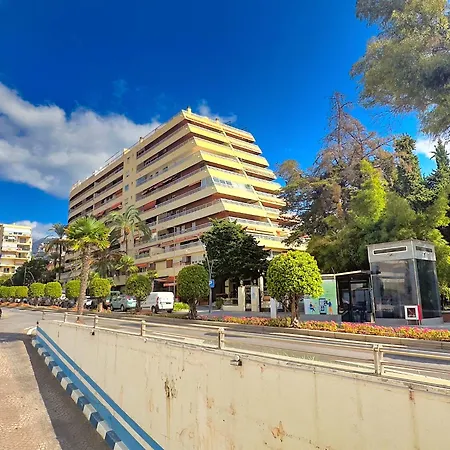 Parque Three Bedroom Μαρμπέλλα
