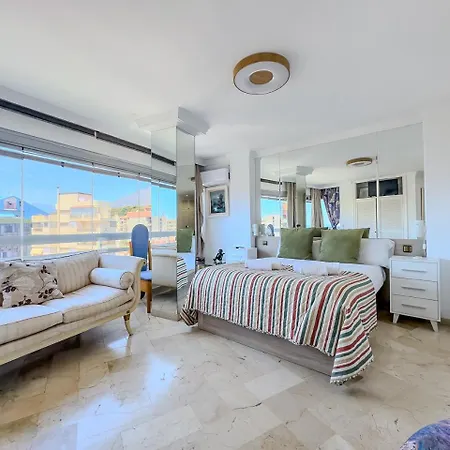 Parque Three Bedroom מארבלה