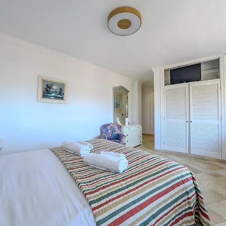 דירה Parque Three Bedroom מארבלה