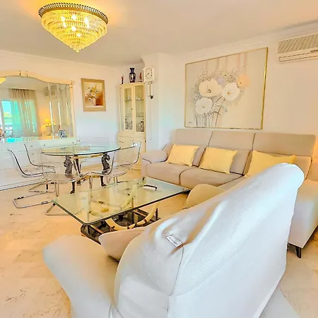 Διαμέρισμα Parque Three Bedroom
