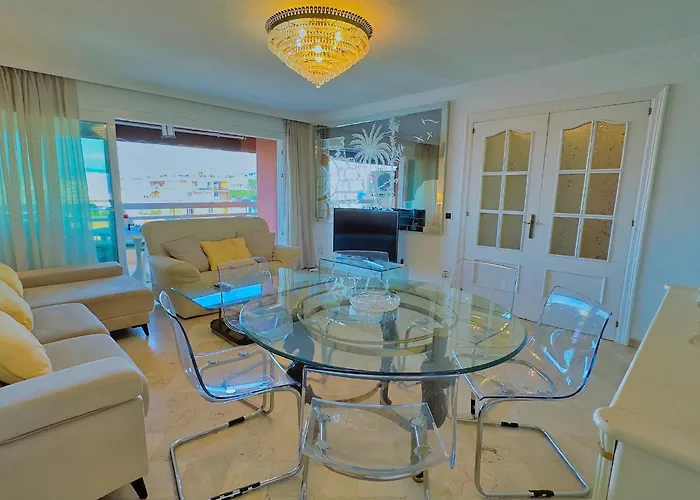 Parque Three Bedroom Marbella