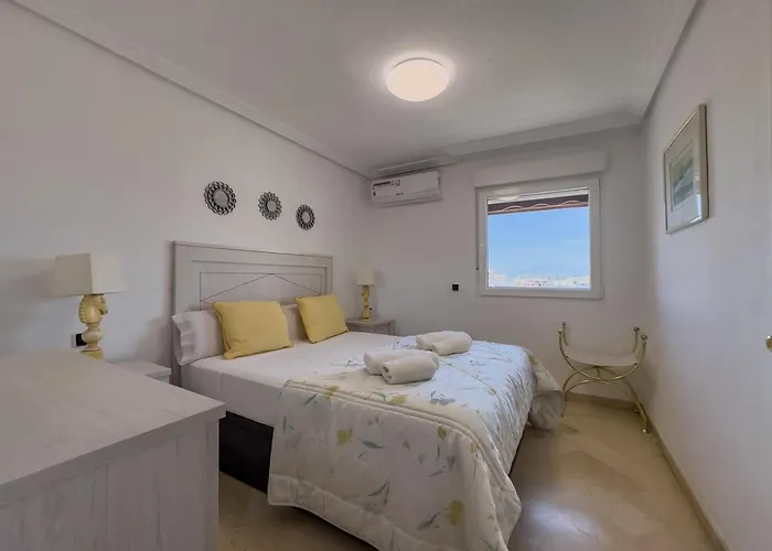 Parque Three Bedroom Apartament *