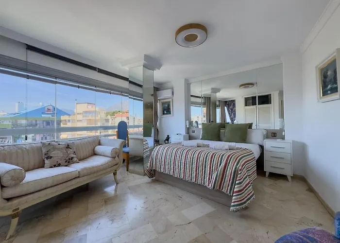 Parque Three Bedroom Marbella
